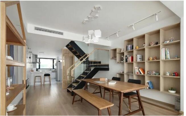 你家还是沙发+茶几？客厅还有哪些可能性？#上海装修##装修搭配#