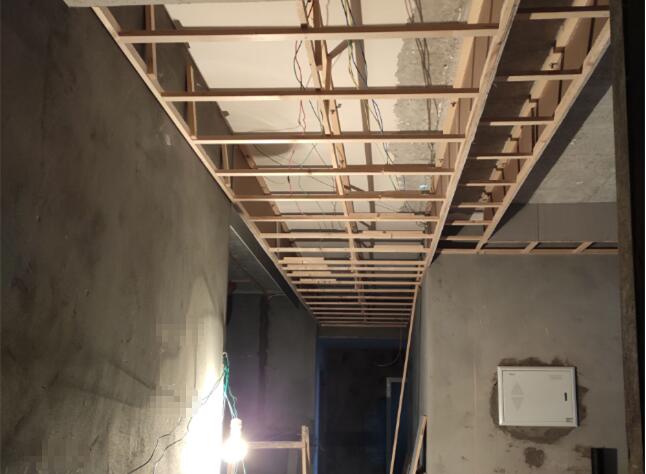 厨卫吊顶避坑指南！厨房、卫生间吊顶，有什么需要注意的问题？#装修施工##上海装修#