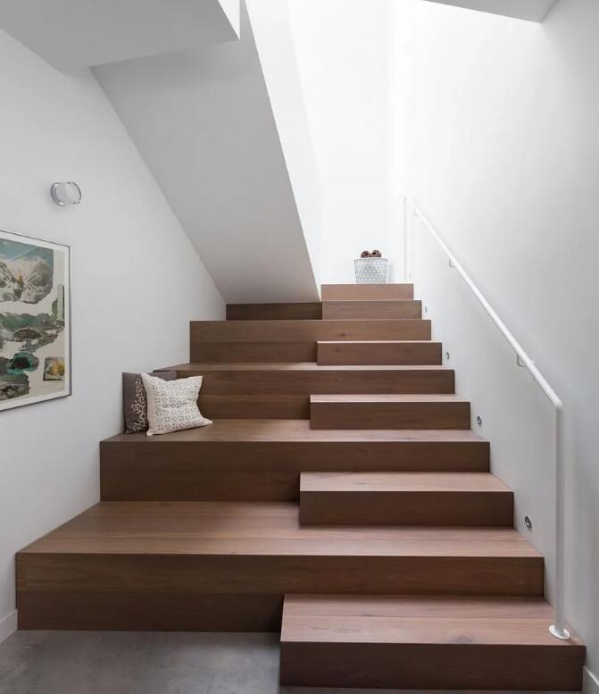 看完别人家的楼梯设计，我酸了…#装修小常识#上海装修